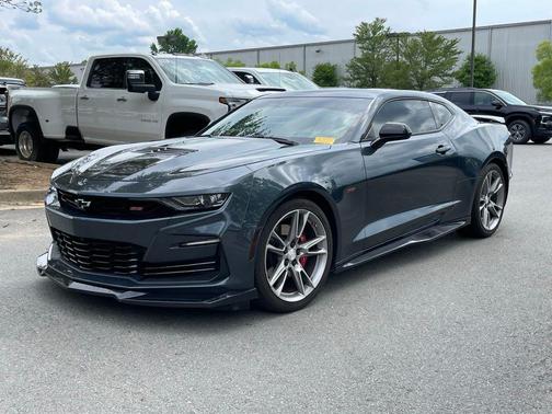 Shadow Gray Metallic 2021 Chevrolet Camaro 2SS