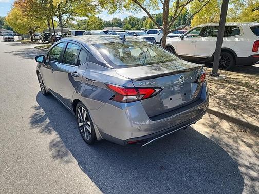 2020 Nissan Versa 1.6 S