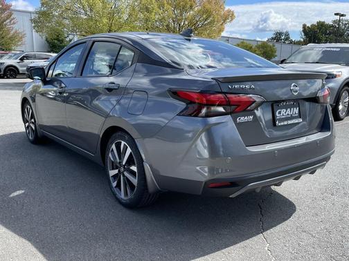 2020 Nissan Versa 1.6 S