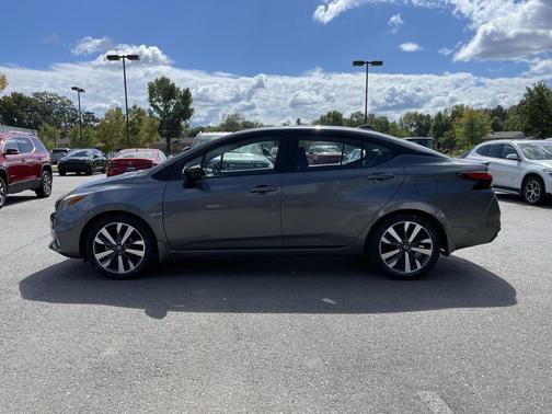 2020 Nissan Versa 1.6 S