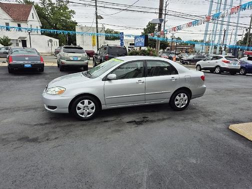 2005 Toyota Corolla LE