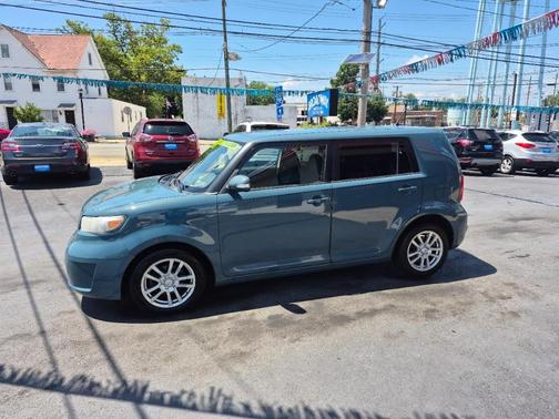 2009 Scion xB