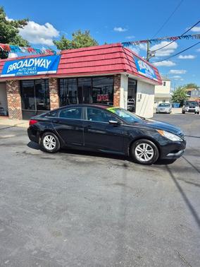 2014 Hyundai SONATA GLS