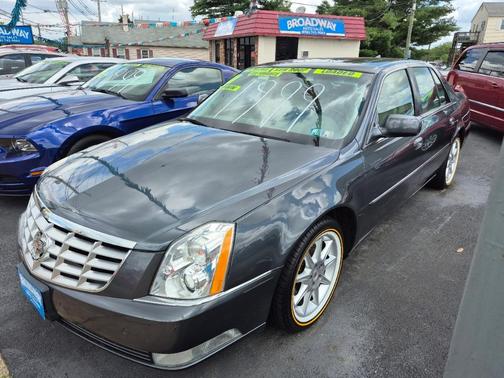 2011 Cadillac DTS Luxury