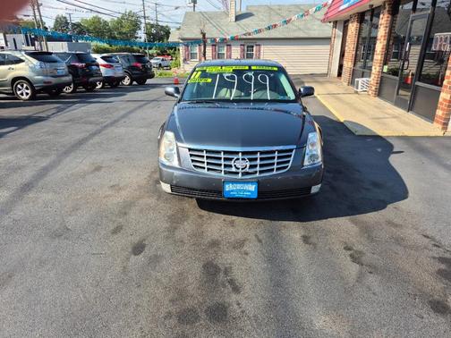 2011 Cadillac DTS Luxury