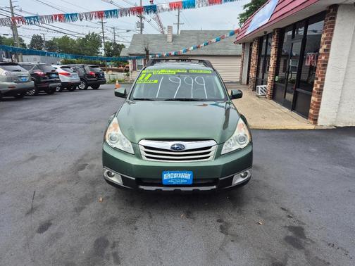 2011 Subaru Outback 2.5i Premium
