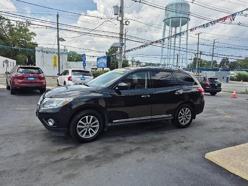 2016 Nissan Pathfinder SL