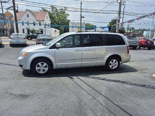2010 Dodge Grand Caravan SXT