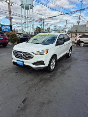 2019 Ford Edge SE