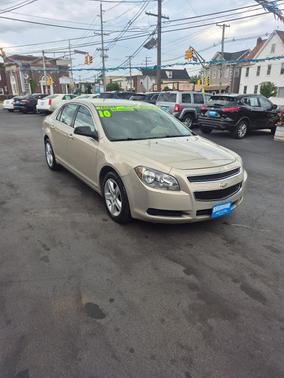 Beige 2010 Chevrolet Malibu LS Fleet