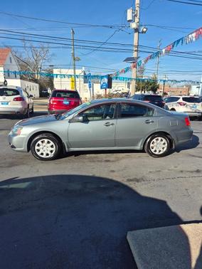2009 Mitsubishi Galant ES