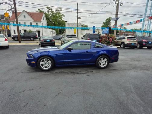 2014 Ford Mustang V6 Premium
