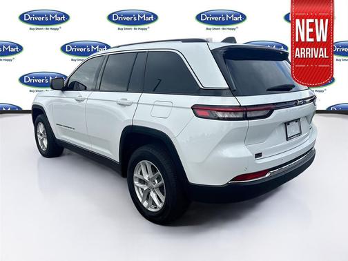 2024 Jeep Grand Cherokee Laredo