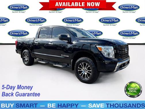 Super Black 2021 Nissan Titan SV