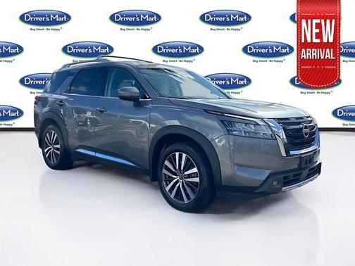 2022 Nissan Pathfinder Platinum 4WD