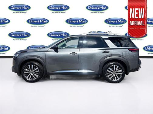 2022 Nissan Pathfinder Platinum 4WD