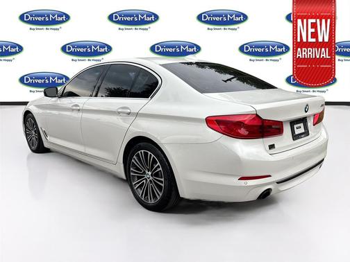 2019 BMW 530 530i