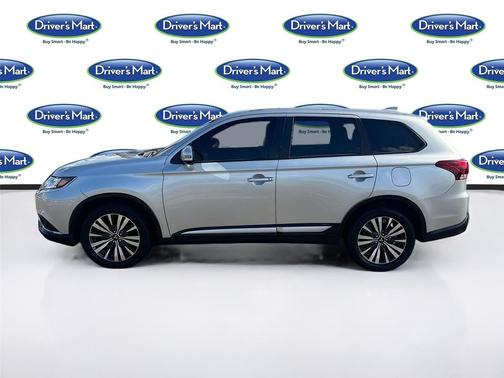 2020 Mitsubishi Outlander SE