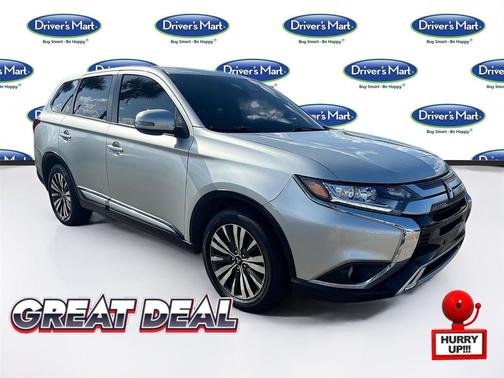 2020 Mitsubishi Outlander SE