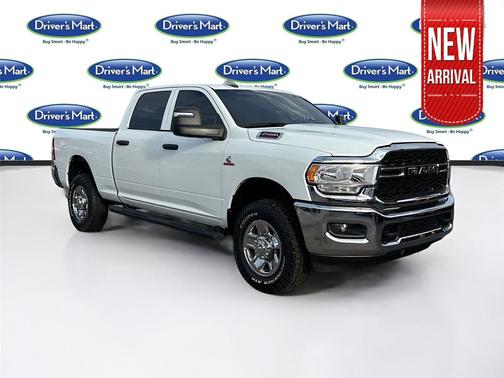 2024 RAM 2500 Tradesman Crew Cab 4x4 6'4' Box