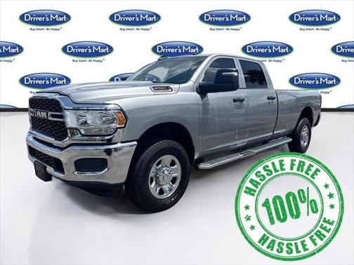 2023 RAM 2500 Tradesman Crew Cab 4x4 8' Box