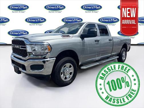 2023 RAM 2500 Tradesman Crew Cab 4x4 8' Box