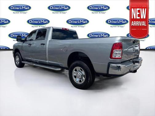 2023 RAM 2500 Tradesman Crew Cab 4x4 8' Box