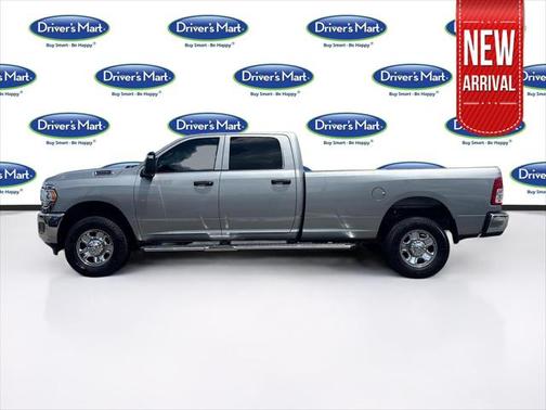 2023 RAM 2500 Tradesman Crew Cab 4x4 8' Box