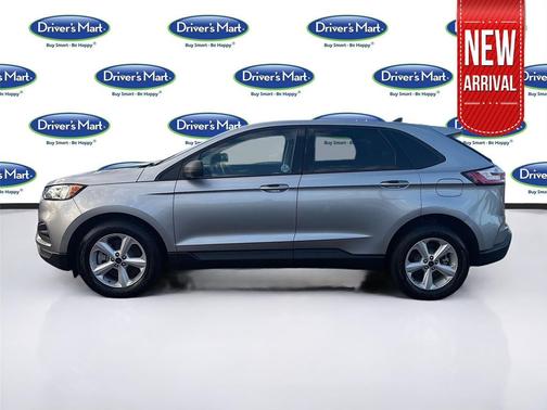 2022 Ford Edge SE