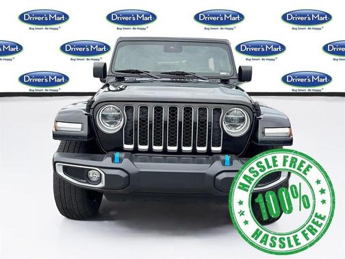 Black Clearcoat 2022 Jeep Wrangler Unlimited 4xe Sahara