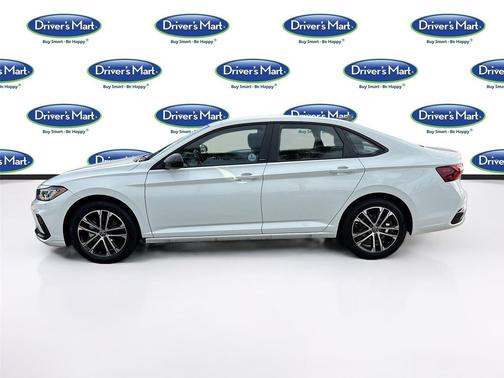Pure White 2025 Volkswagen Jetta 1.5T Sport