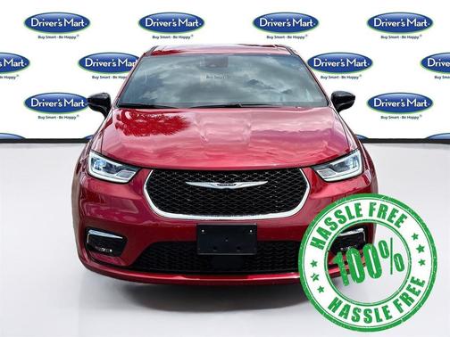 Red Hot Pearlcoat 2025 Chrysler Pacifica L