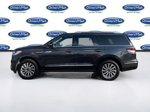 2023 Lincoln Navigator Standard