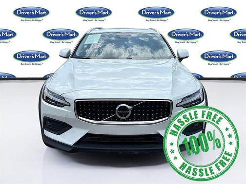 Crystal White Pearl 2025 Volvo V60 Cross Country Plus, B5 AWD Gas (mild hybrid)