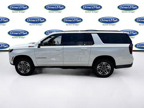Iridescent Pearl Tricoat 2025 Chevrolet Suburban 4WD Z71