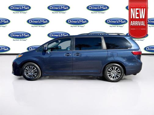 2020 Toyota Sienna XLE