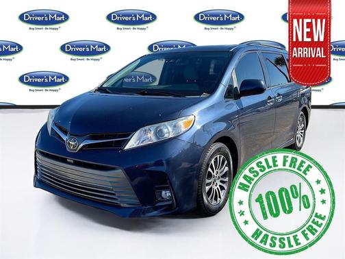 2020 Toyota Sienna XLE
