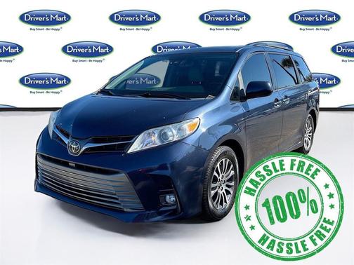2020 Toyota Sienna XLE