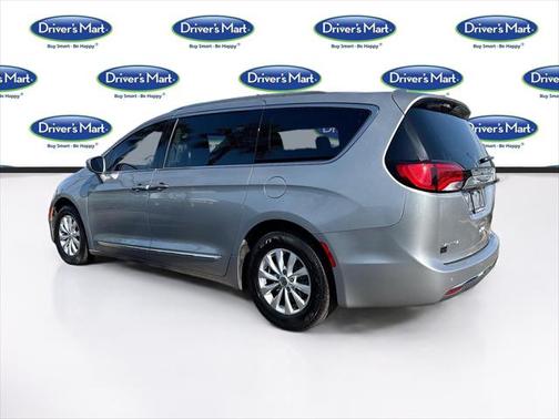 2018 Chrysler Pacifica Touring-L