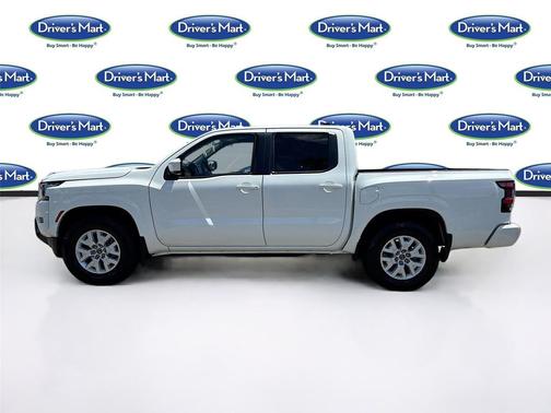 Glacier White 2022 Nissan Frontier SV