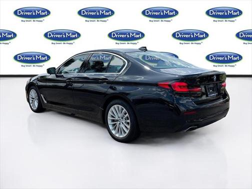 2022 BMW 530 i