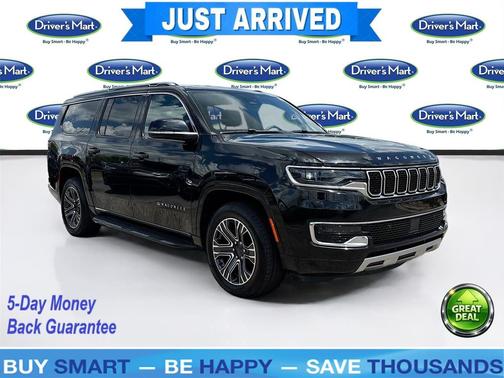 Diamond Black Crystal Pearlcoat 2024 Jeep Wagoneer L Series II