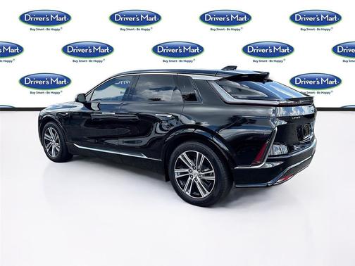 Stellar Black Metallic 2024 Cadillac LYRIQ Luxury