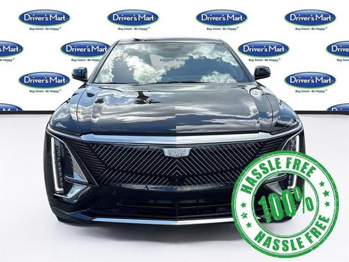 Stellar Black Metallic 2024 Cadillac LYRIQ Luxury