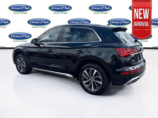 2022 Audi Q5 45 S line Premium Plus