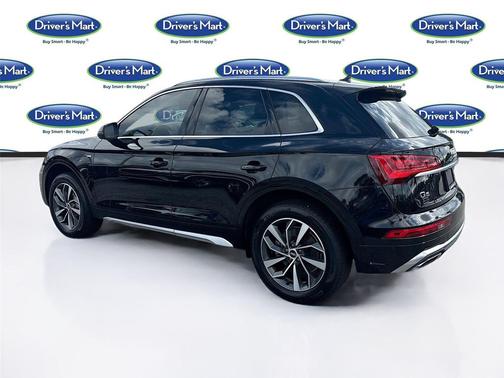 2022 Audi Q5 45 S line Premium Plus