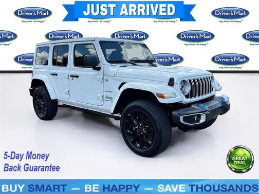 Bright White Clearcoat 2024 Jeep Wrangler 4xe Sahara