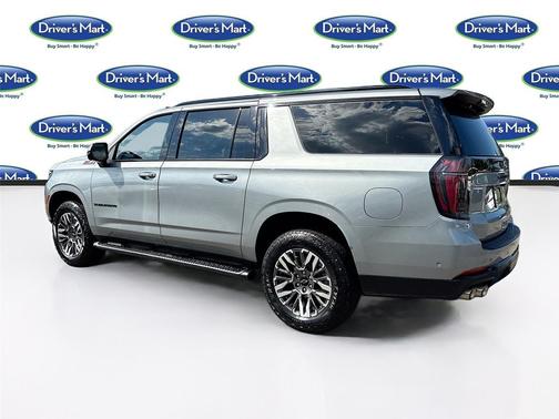 Sterling Gray Metallic 2025 Chevrolet Suburban 4WD Z71