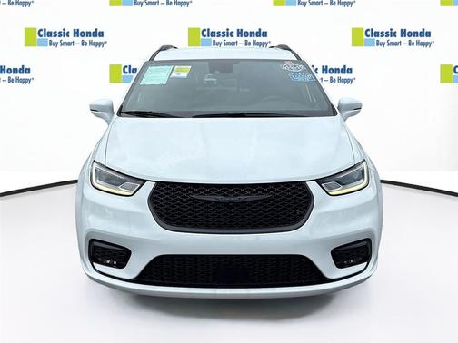 2021 Chrysler Pacifica Touring