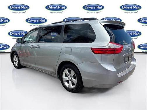 2015 Toyota Sienna LE